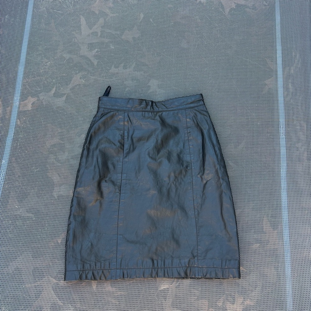 Wilsons Leather Black Leather Pencil Skirt